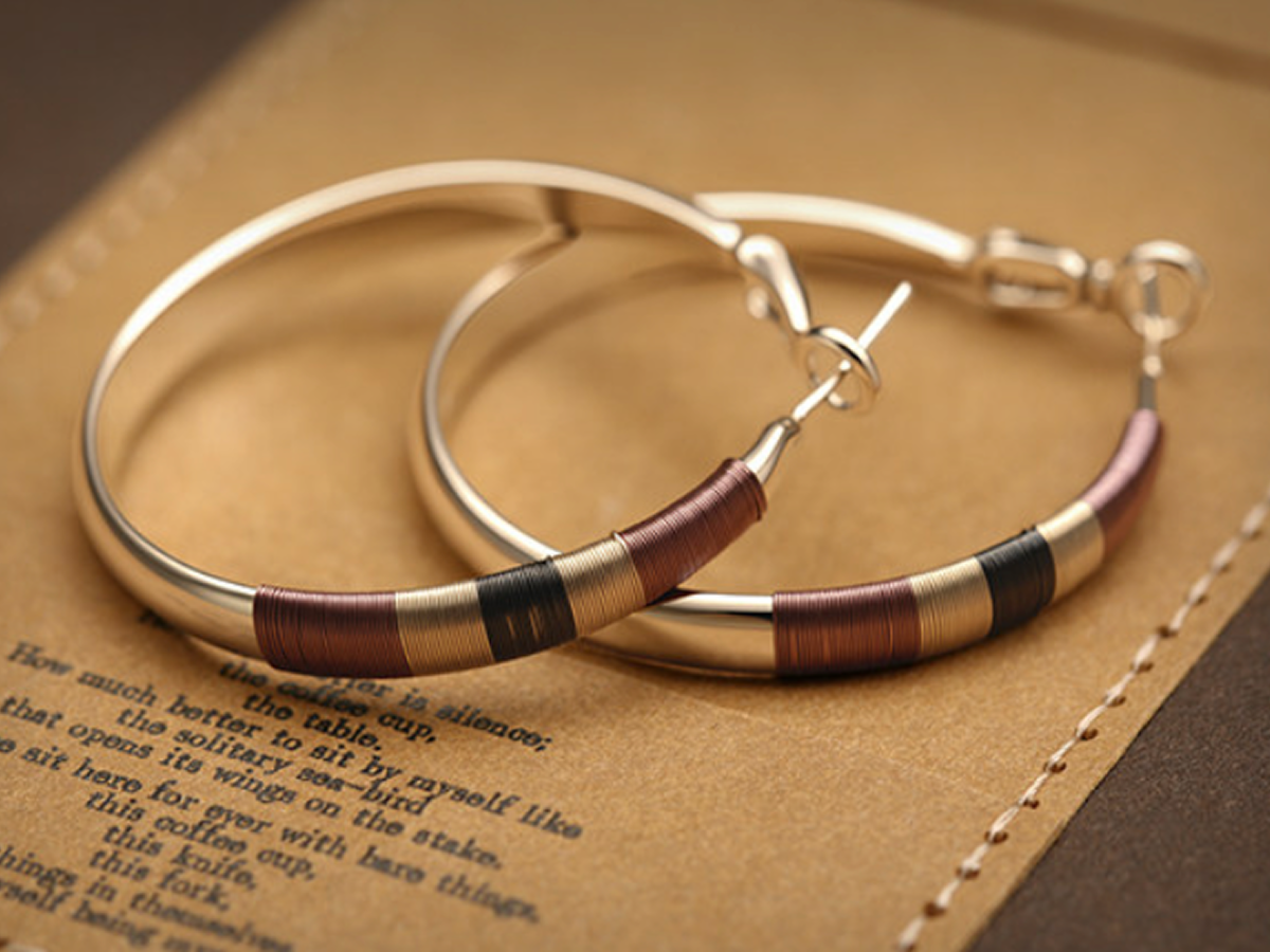 Second-Skin Comfort – What Makes Jewelry Feel Good to Wear All Day